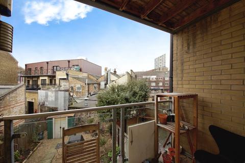 1 bedroom flat to rent, Violet Road, London