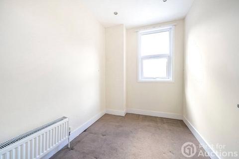 2 bedroom maisonette for sale, Mackenzie Road, Beckenham