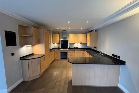 5, Cedar Court Cedar Close, Bagshot, GU19 5AN