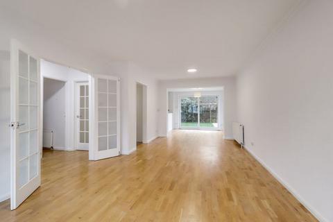 9 Cooper Road, Windlesham, GU20 6EA