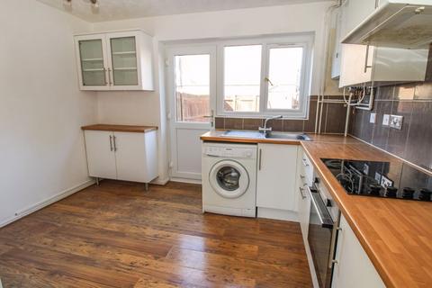 37 Astral Close, Lower Stondon, Henlow, SG16 6EL
