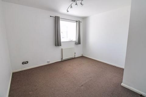 37 Astral Close, Lower Stondon, Henlow, SG16 6EL