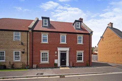 4 bedroom semi-detached house for sale, 14 Long Orchard Way, Martock