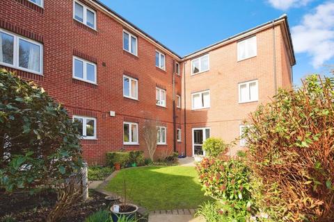 1 bedroom retirement property for sale, 14 St.Peters Close, Hove BN3