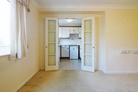 1 bedroom retirement property for sale, 14 St.Peters Close, Hove BN3