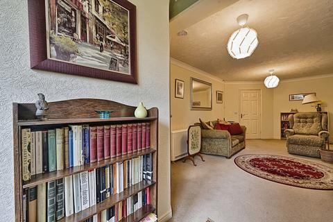 undefined, Aire Valley Court, Bingley BD16