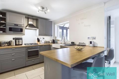 6 Friars Close, Tyldesley, Manchester, M29 8QB