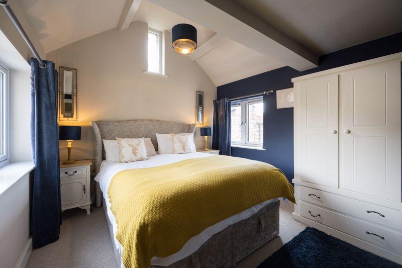 Guest bedroom