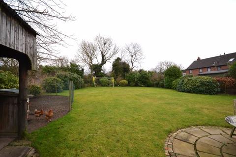 3 bedroom bungalow for sale, Town Lane, Preston PR4