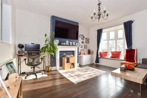 2 bedroom maisonette for sale, Upper Highland Road, Ryde, Isle of Wight