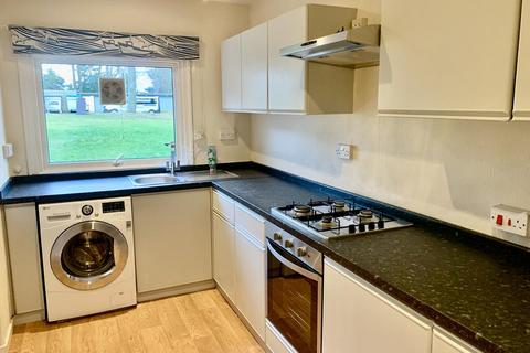 2 bedroom terraced house to rent, Hazlehead Crecent, Aberdeen, AB15