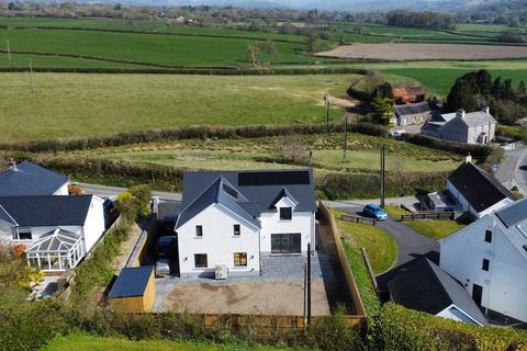 4 bedroom detached house for sale, Dryslwyn , Carmarthen SA32