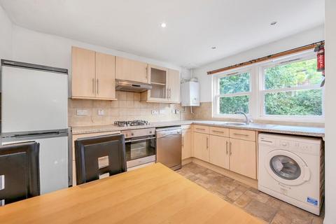 4 bedroom terraced house to rent, Lockesfield Place, Isle of dogs, London E14