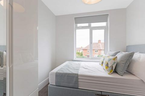 1 bedroom in a house share to rent, Filton Avenue, Bristol BS7