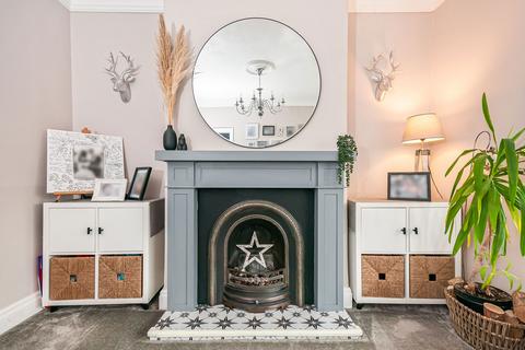 17 Elms Drive, Kirk Ella, Hull, HU10 7QH