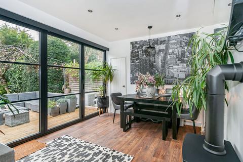 17 Elms Drive, Kirk Ella, Hull, HU10 7QH