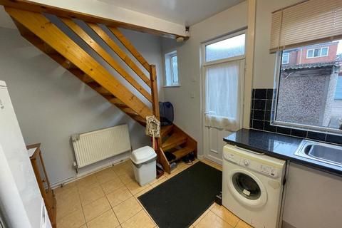 2 bedroom terraced house for sale, Park Road, Worsbrough, Barnsley, South Yorkshire, S70 5DD