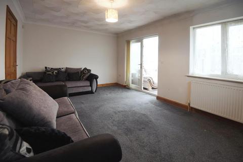 2 bedroom semi-detached bungalow for sale, Walnut Close, Wisbech St Mary, Wisbech, PE13 4SZ