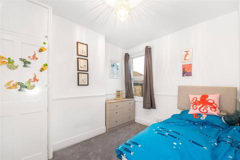 100 Davidson Road, Croydon, CR0 6DB
