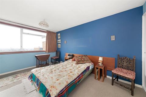 2 bedroom terraced house for sale, White Lodge, London, SE19