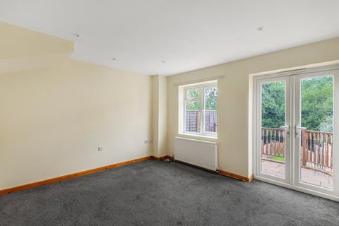 2 bedroom end of terrace house for sale, Newbury Road, Worcester WR2