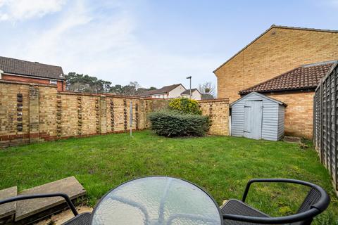 4 Axbridge, Bracknell, RG12 0XB