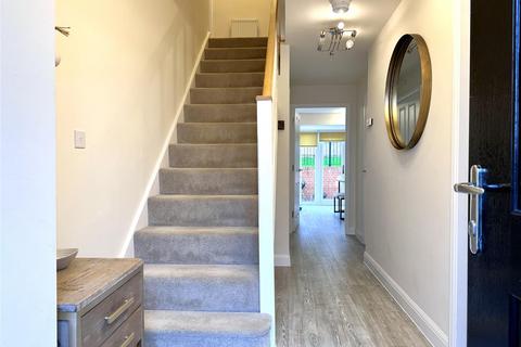 4 bedroom detached house for sale, Avro Road, Fernwood, Newark