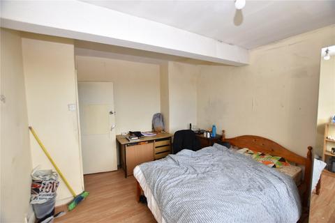111 Tempest Road, Leeds, LS11 6RD