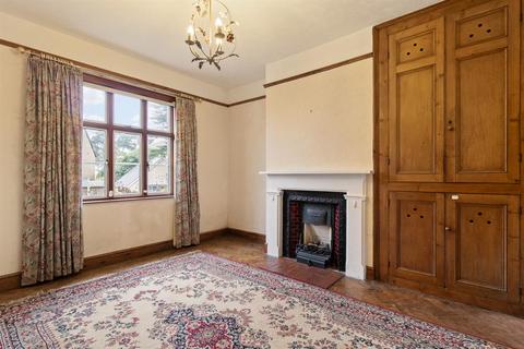 3 bedroom detached house for sale, 61 Cowleigh Road, Malvern, Worcestershire, WR14