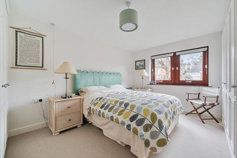 undefined, Victoria Court, Oxfordshire RG9