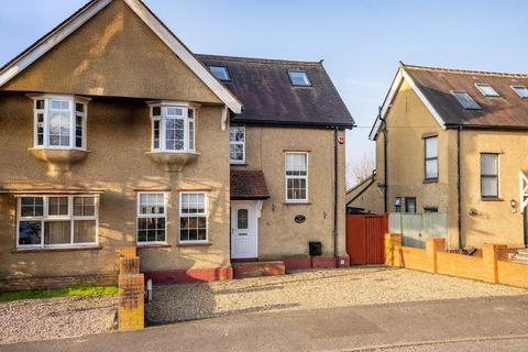 4 bedroom semi-detached house for sale, North Cottages, St. Albans AL2