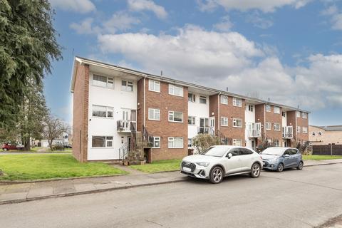 2 bedroom apartment to rent, Rowan Close, Hertfordshire AL4