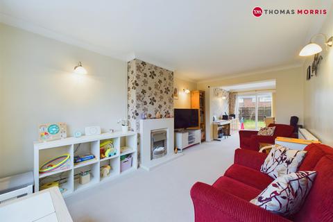 3 bedroom semi-detached house for sale, Ramsey Road, Cambridgeshire PE27