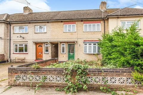 4 bedroom semi-detached house to rent, Elmbank Avenue, Egham TW20