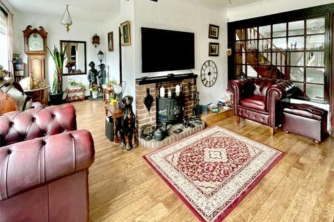 49 Brampton Crescent, Wombwell, Barnsley, S73 0SZ