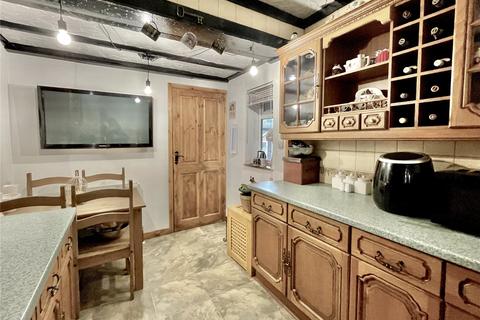 49 Brampton Crescent, Wombwell, Barnsley, S73 0SZ