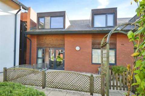 undefined, Hall Farm Road, Derbyshire DE11