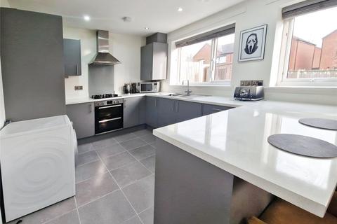 3 bedroom semi-detached house for sale, Magnalls Fold Close, Manchester M28