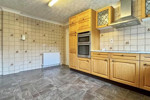 15 Meadow Way, Black Notley, Braintree, CM77 8NP