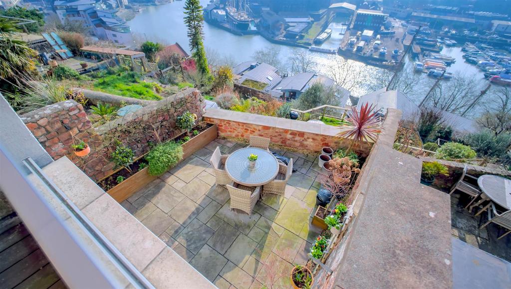 21 Cliftonwood79.jpg