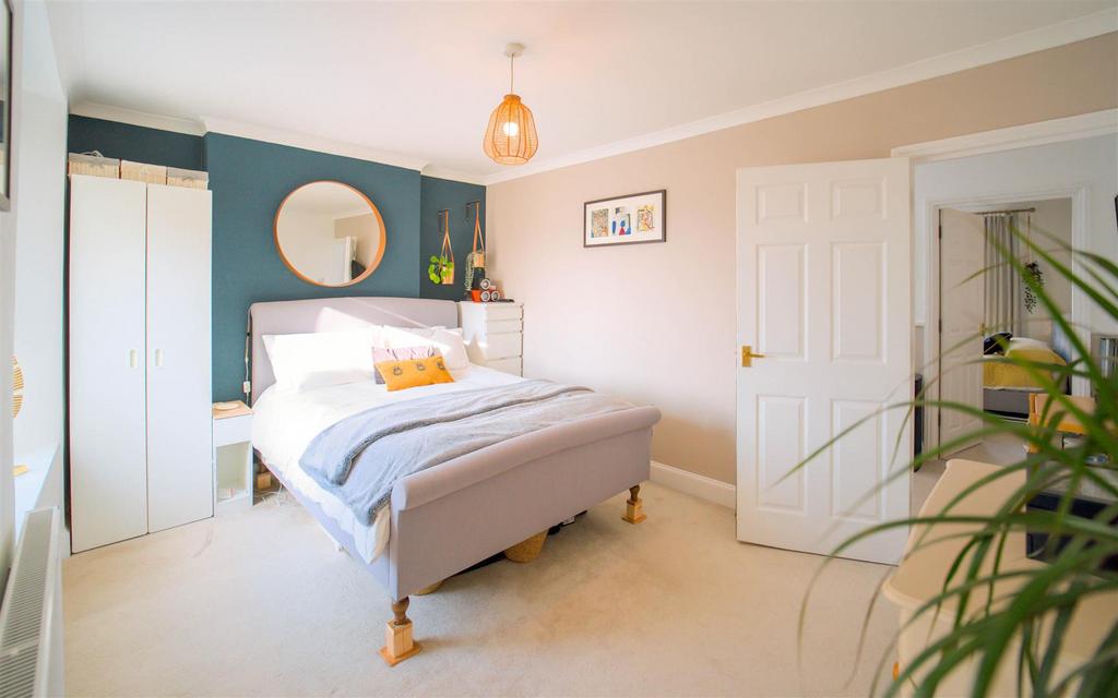 21 Cliftonwood28.jpg
