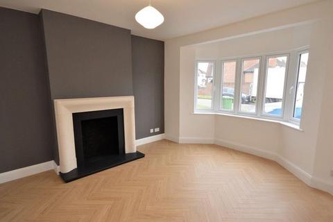 7 Gosfield Road, Epsom, KT19 8HF