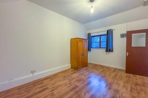 1 bedroom detached bungalow to rent, Purley Chase Lane, Mancetter