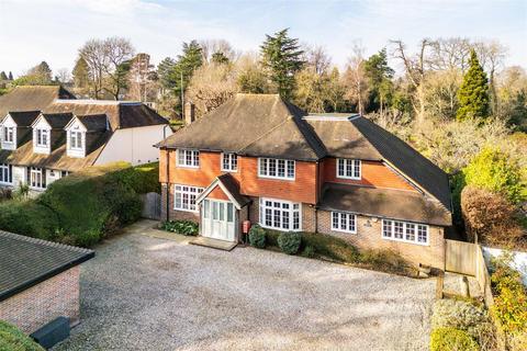 4 bedroom detached house for sale, Starrock Lane, Chipstead,