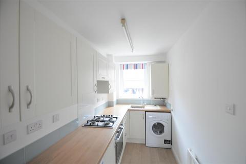 1 bedroom flat to rent, Westminster Court, Guildford GU1