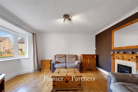 3 bedroom end of terrace house for sale, Normandy Avenue, Colchester, Essex, CO2