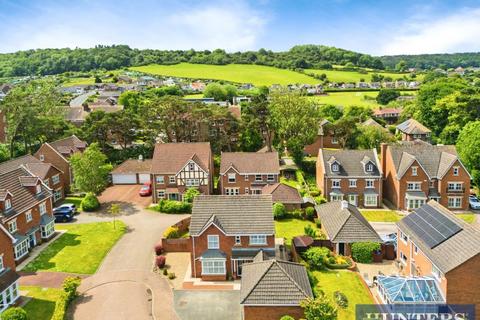 4 bedroom detached house for sale, Fenby Gardens, Scarborough