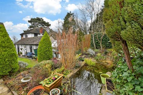 43 Mount Echo Drive, London, E4 7LA