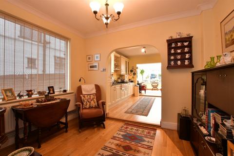 43 Mount Echo Drive, London, E4 7LA