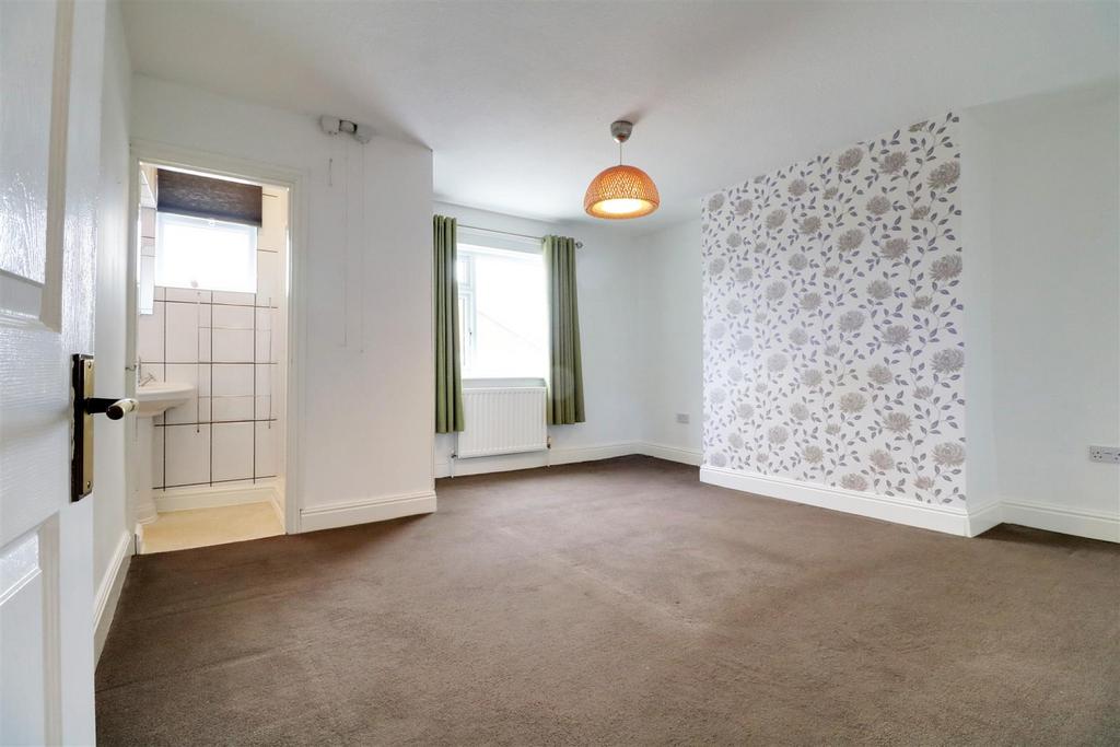 Main bedroom.jpg